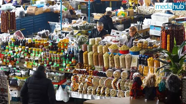 Ինչ է կատարվում երևանյան շուկաներում Ամանորին ընդառաջ (տեսանյութ)