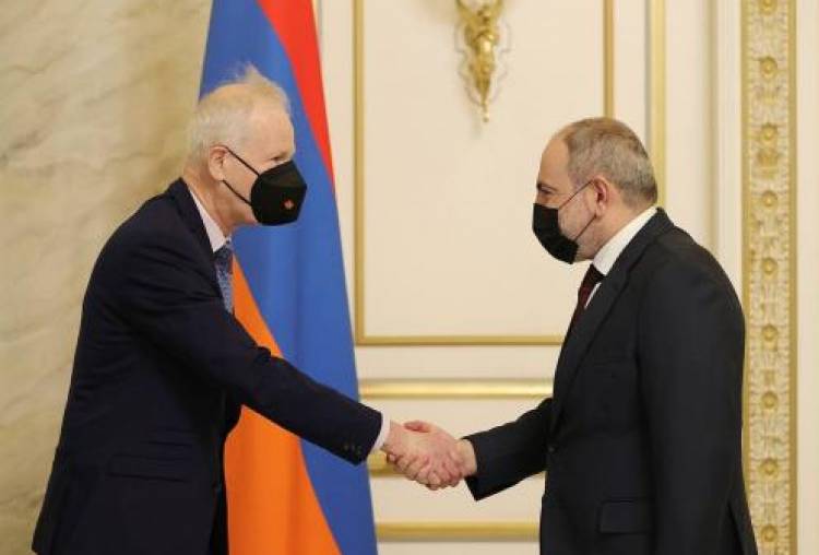 Կանադան հետաքրքրված է Հայաստանում համատեղ ծրագրերի իրականացմամբ. հատուկ բանագնացը՝ Փաշինյանին