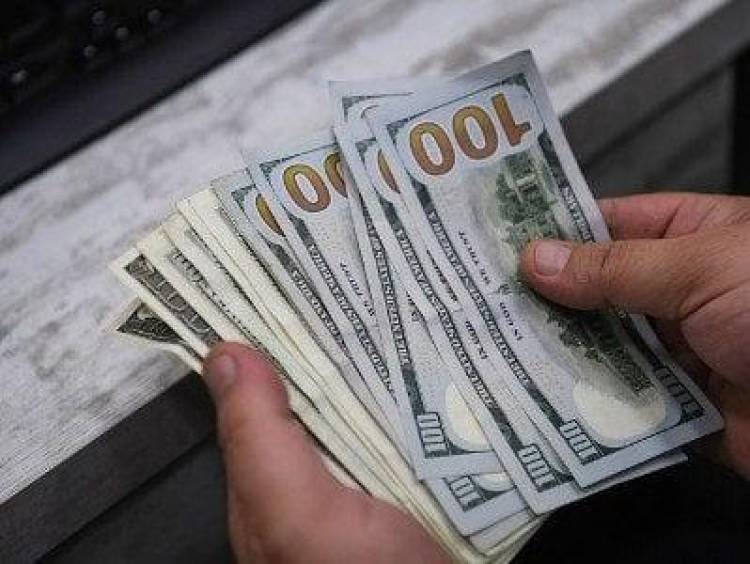 Դոլարն ու եվրոն շարունակում են թանկանալ