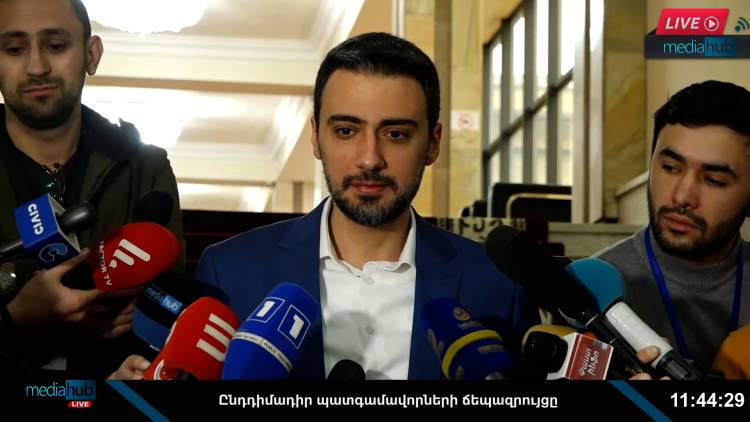 Չի եղել մեկ դեպք, որ Վահագն Խաչատուրյանը գոնե ձևական հակադրվեր քննարկվող հարցերին. Վարդևանյան (տեսանյութ)
