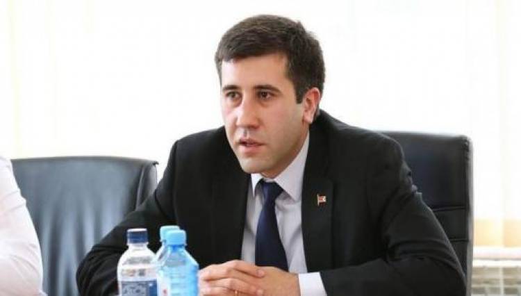 Թե ո՛վ է դատական իշխանության հեղինակությունը բարձրացնում և ո՛վ՝ իջեցնում, ակնհայտ է․ Ռուբեն Մելիքյան