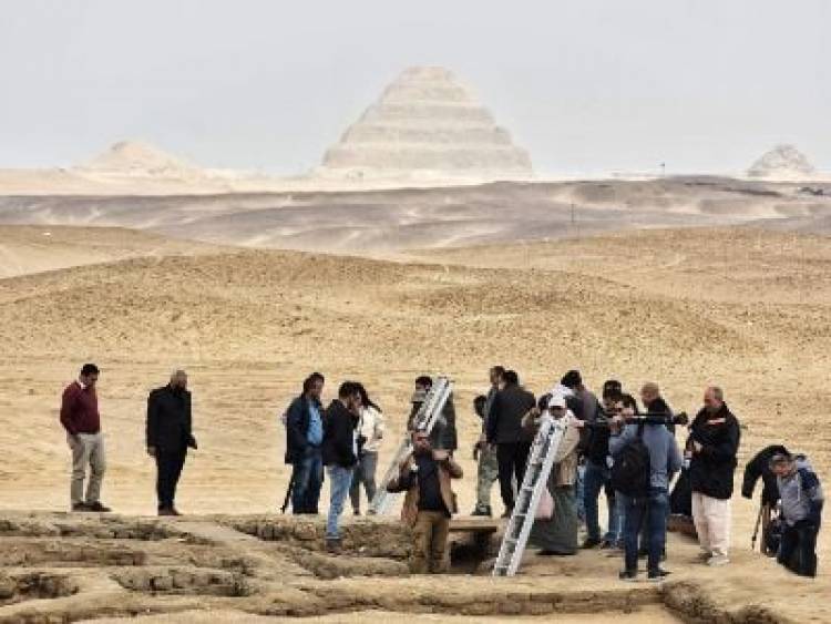 Եգիպտական Սակկարայում հարուստ կահավորմամբ հնագույն դամբարաններ են հայտնաբերվել