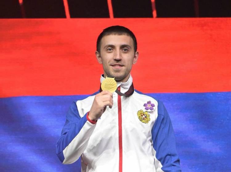 Արթուր Դավթյանը՝ Կահիրեի աշխարհի գավաթի ոսկե մեդալակիր