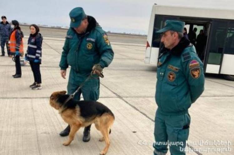 Մոսկվա-Երևան չվերթն իրականացնող ինքնաթիռում ռումբի մասին ահազանգը կեղծ է եղել