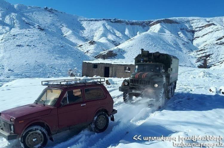 Փրկարարներն արգելափակումից դուրս են բերել 58 ավտոմեքենա