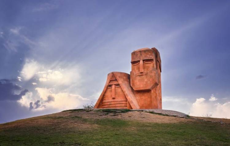 Նախաձեռնում ենք Ազգային միասնության խորհուրդ ձևավորելու գործընթացը․ «Ի պաշտպանություն Արցախի» հասարակական նախաձեռնություն