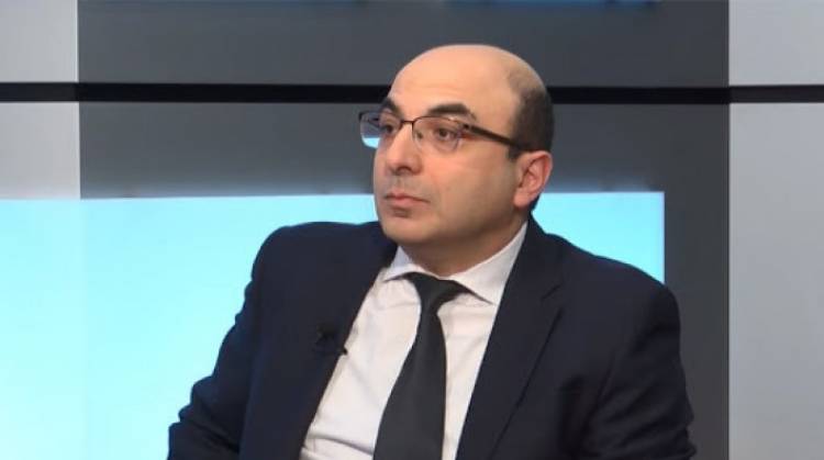 Կառավարության դահլիճից երեկ և վաղուց հուսահատ անօգնականություն էր հորդում, մեր պետությունը կորցնում է բովանդակությունը. Վահե Հովհաննիսյան