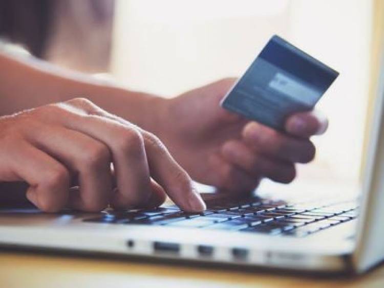 Բանկերը սկսել են արգելափակել ռուսաստանցիների քարտերը՝ ապրանքների սպեկուլյատիվ գնման համար
