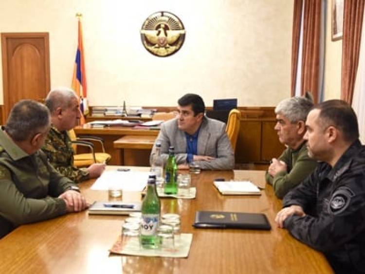 Արցախի նախագահն աշխատանքային շտապ խորհրդակցություն է անցկացրել