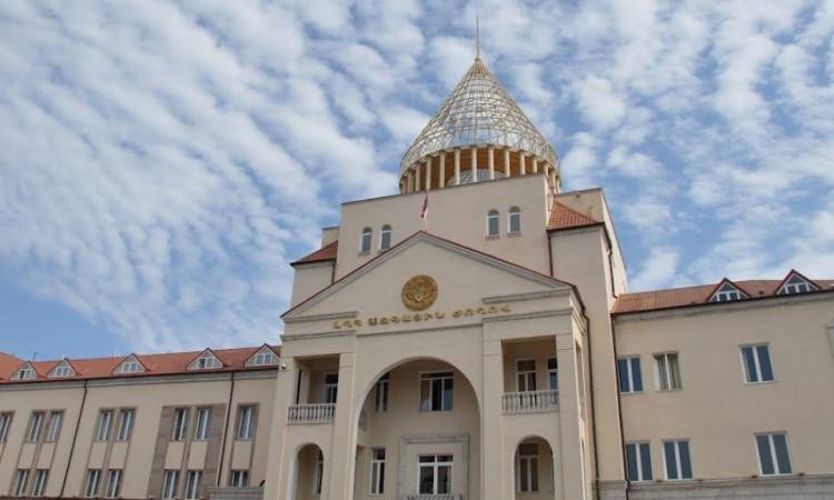 Արցախի ԱԺ-ն հերթական նիստն է գումարում. օրակարգում է նաև Արցախի Սահմանադրության փոփոխության մասին հարցը
