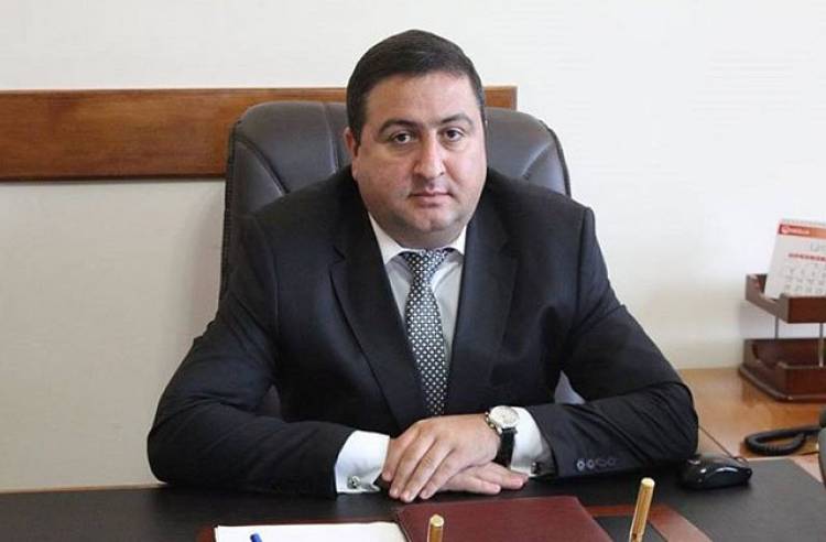 Նորք-Մարաշ վարչական շրջանի նախկին ղեկավարը՝ Կենդանաբանական այգու տնօրենի ժամանակավոր պաշտոնակատար