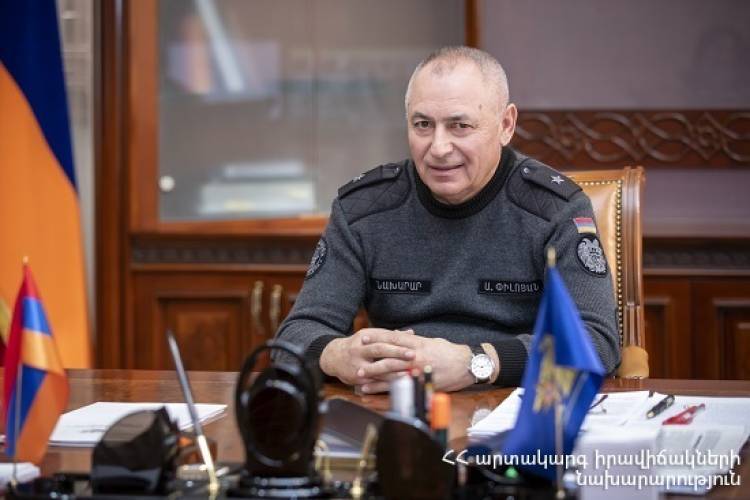 Ինչու է ձերբակալվել ԱԻ նախարարը