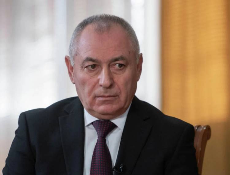 ԱԻՆ պաշտոնյաները կոռուպցիոն գործարքների են գնացել, նախարարի տանը հայտնաբերել են ջեռուցման կաթսա․ ուշագրավ մանրամասներ․ «Ժողովուրդ»