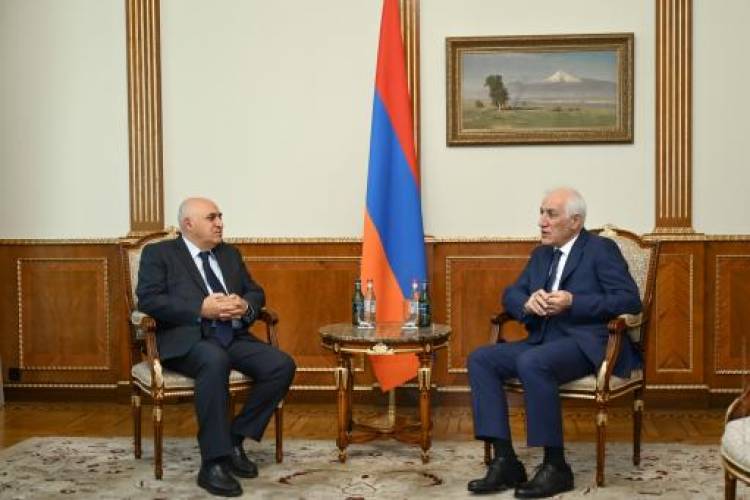 Արսեն Ղազարյանը նախագահին է ներկայացրել տնտեսական բարեփոխումների իրականացմանն ընթացիկ ծրագրերը