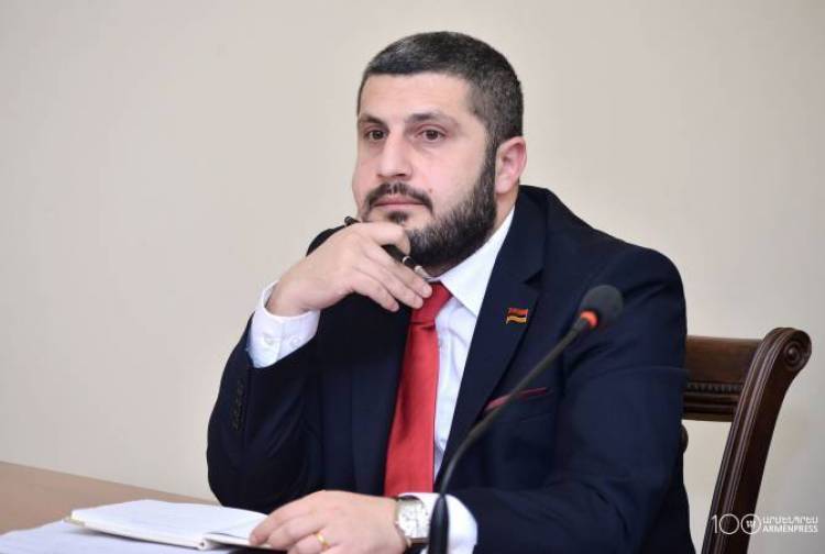 Արմեն Փամբուխչյանը նախարար նշանակվեց