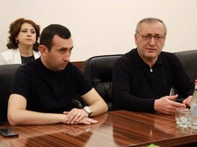 Արցախի ԱԺ հանձնաժողովը կազմակերպել է քննարկում՝ 9-րդ դասարանի ավարտական քննությունների հարցով