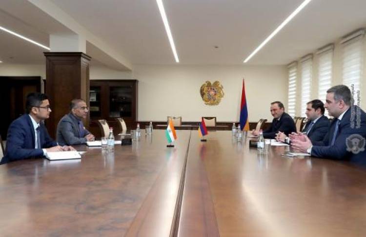 Պապիկյանն ու Հնդկաստանի դեսպանը քննարկել են ռազմական համագործակցության համաձայնագրի կարևորությունը