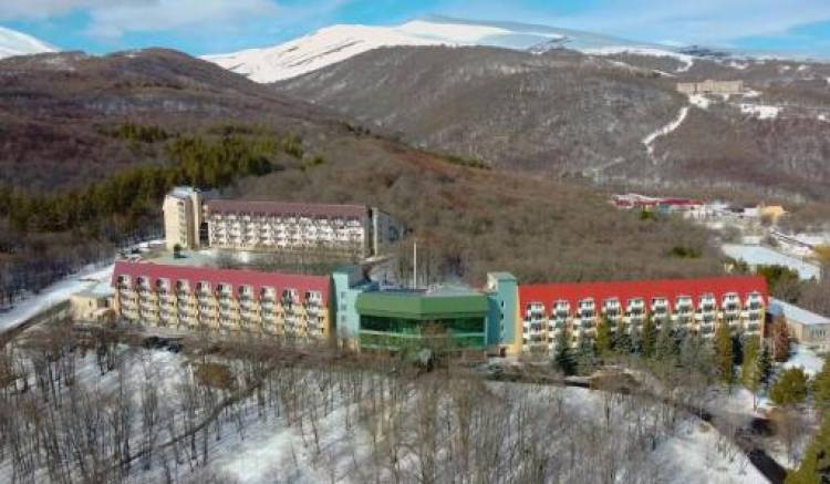 Ծաղկաձոր մարզահամալիրի մասնաշենքը 30 տարով անհատույց կհանձնվի ՀԱՕԿ-ին