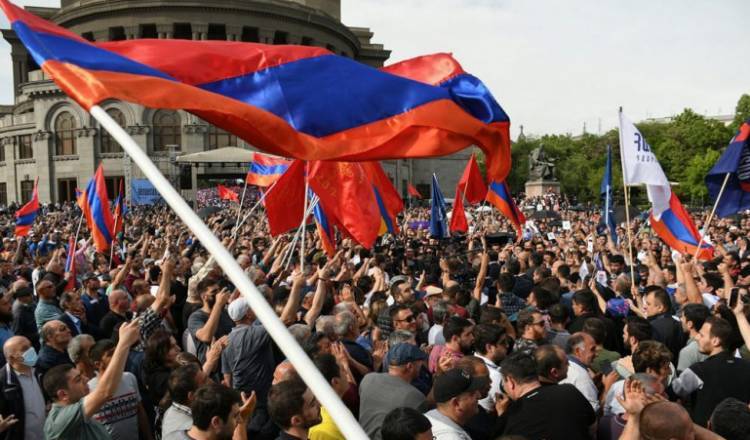Երբ կտրվի իշխանության դեմ փողոցային պայքարի մեկնարկը․ «Հրապարակ»