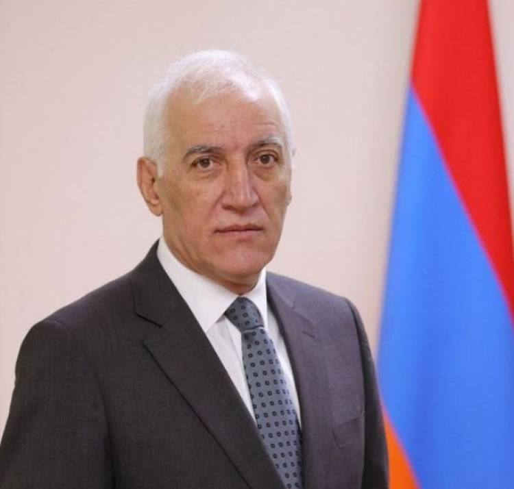 Ցեղասպանության զոհերի հիշատակին հարգանքի տուրքի լավագույն ձևը հզոր և ժողովրդավար Հայաստանի կայացումն է. ՀՀ նախագահ