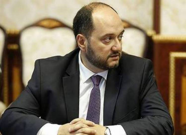 Կայքի ադմինը Արայիկ Հարությունյա՞նն է․ «Հրապարակ»