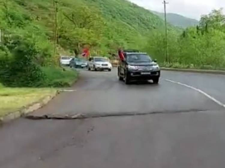 Կապանում ավտոերթ է իրականացվել՝ Նիկոլ Փաշինյանի հրաժարականի պահանջով