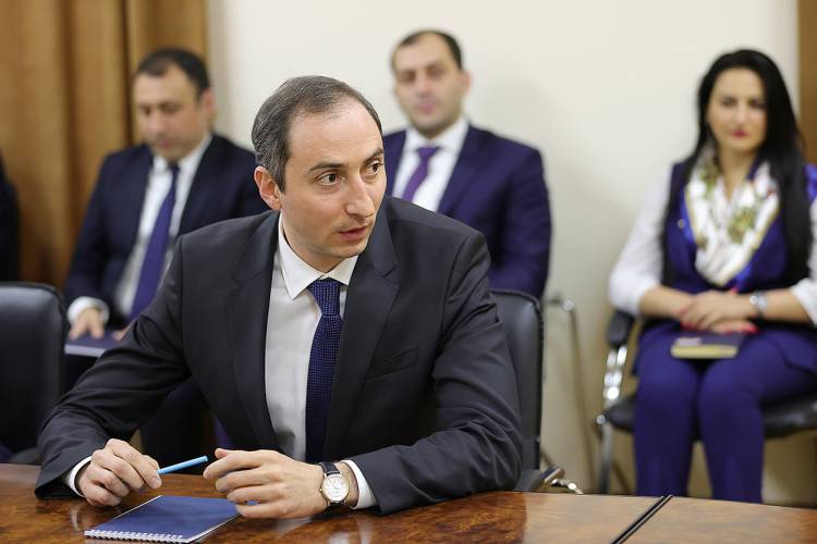 Ինչու էր նորանշանակ նախարարը խույս տալիս լրագրողներից. «Հրապարակ»