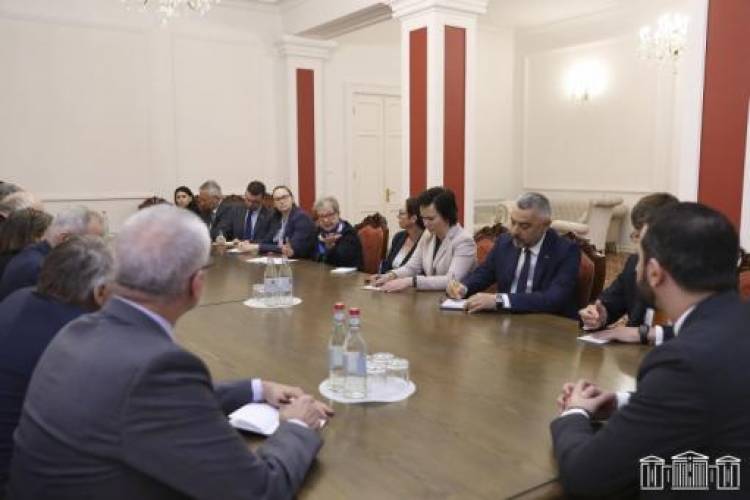 ԱԺ փոխնախագահն ընդունել է մի շարք դեսպանների․ կողմերն անդրադարձել են ՀՀ-Թուրքիա հարաբերություններին