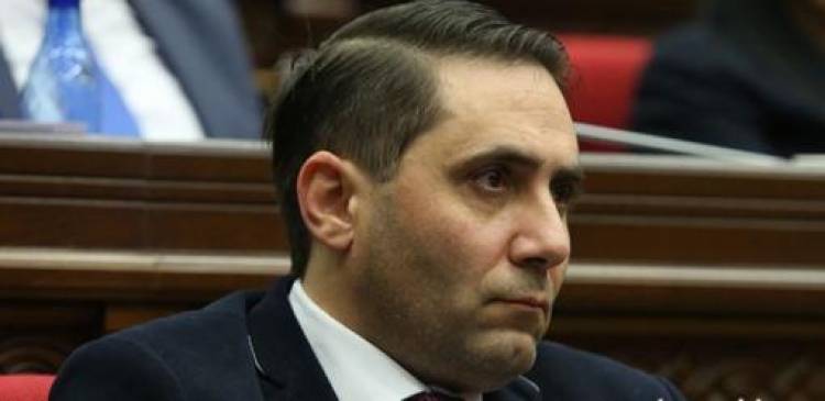 Խաղաղություն մուրացողներին կրկին մեծ բարևներ են ուղարկում Ադրբեջանից. Արման Աբովյան