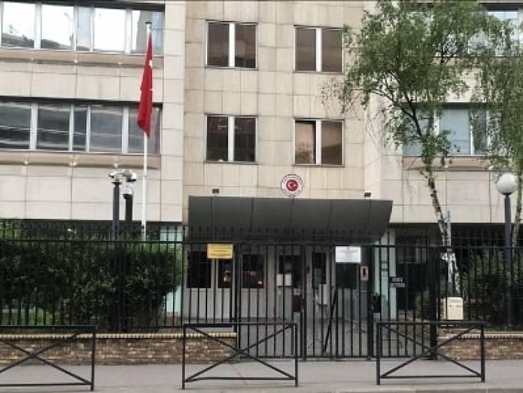 Փարիզում Թուրքիայի հյուպատոսարանի դեմ հարձակում է տեղի ունեցել
