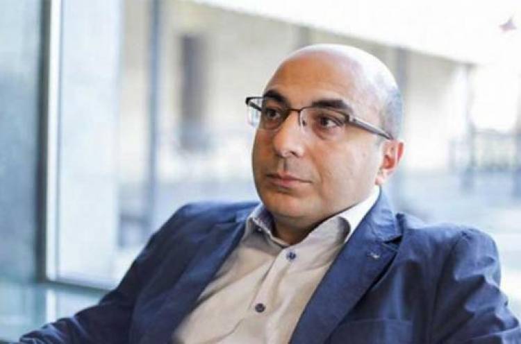 Այս պահի առավել բնութագրական բնորոշումը՝ ունենք տոտալ մերժված, բայց դեռևս չհեռացված իշխանություն
