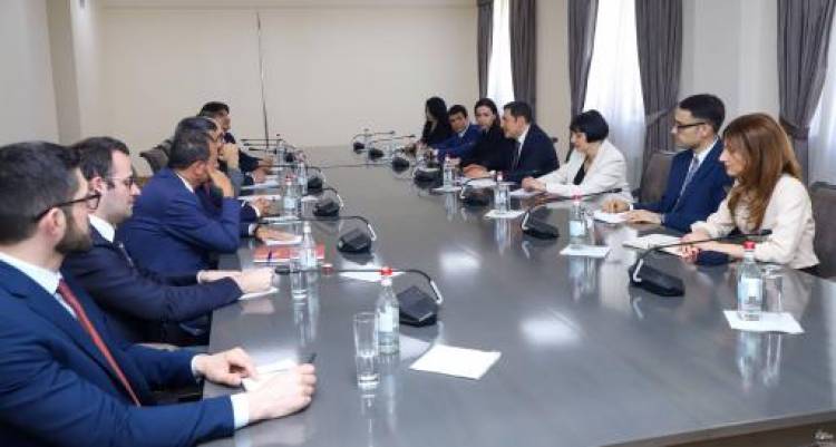 ԱԳ փոխնախարարն Իտալիայից ժամանած պաշտոնյաների հետ քննարկել է տարածաշրջանի անվտանգության հարցեր