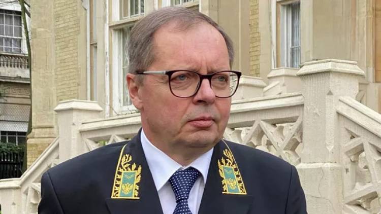 Посол в Лондоне обвинил Британию в попытке изолировать дипломатов из России