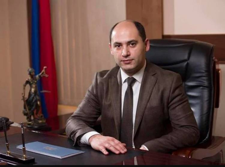 Մարտուն Գրիգորյանը դուրս կգա՞ խմբակցությունից․ «Հրապարակ»