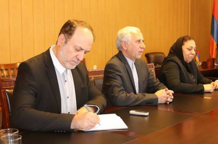 ՀՀ-ում Իրանի դեսպանն այցելել է Արարատի մարզ