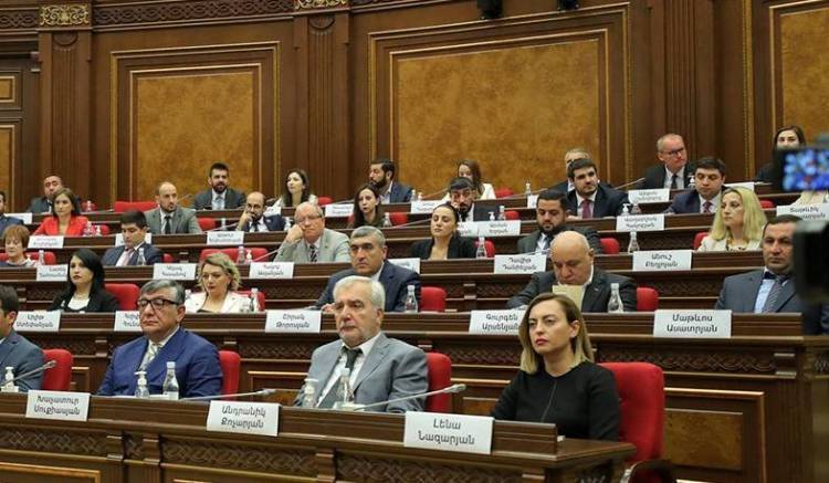 Որոշ ՔՊ-ականների վոյաժները սկսել են նյարդայնացնել թիմին․ «Հրապարակ»
