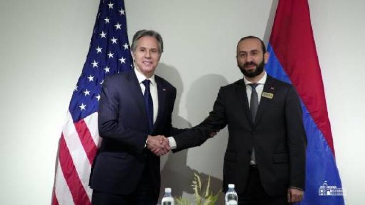 Միրզոյանը մտերմիկ զրույց է ունեցել ԱՄՆ պետքարտուղարի հետ և հայտարարել՝ պաշտոն չի ցանկացել․ «Ժողովուրդ»