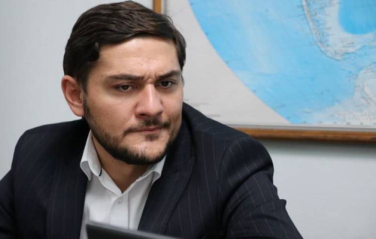 «Բա մենք, որ ասում ենք շեֆիդ` «Արցախը Հայաստան է և վերջ» հայտարարությունը վնասեց բանակցային պրոցեսին, ինչու՞ եք ձեզ գցում պեչենու բաղերը». Հարությունյանը՝ Ալեն Սիմոնյանին