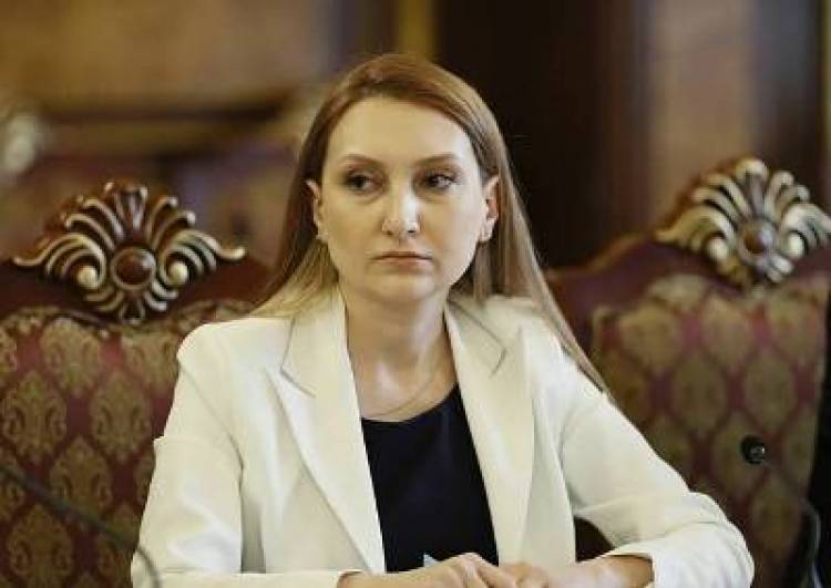 Լիլիթ Մակունցը հեռավար հանիպում է ունեցել Կոնգրեսի հայկական հանձնախմբի համանախագահներ Ֆրենք Փալլոնի և Ջեքի Սփիրի հետ
