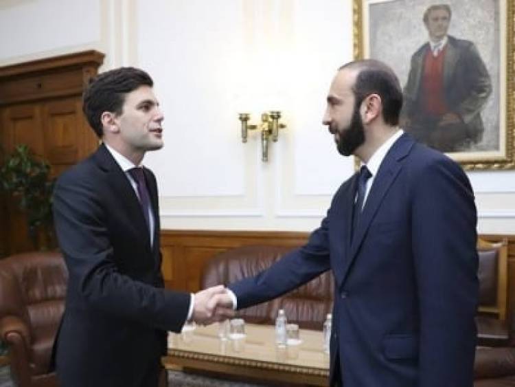 Արարատ Միրզոյանը Բուլղարիայի ԱԺ նախագահի հետ քննարկել է ՀՀ-ԵՄ հարաբերությունների զարգացման հեռանկարները