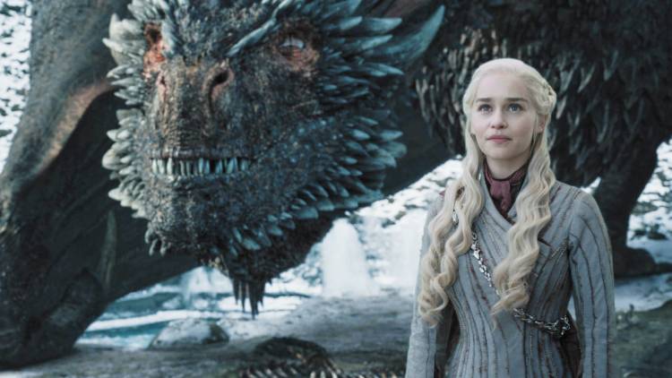 HBO разрабатывает продолжение "Игры престолов", пишут СМИ