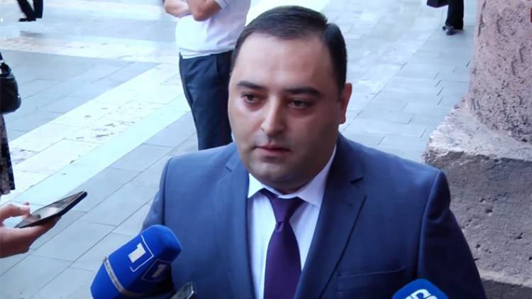 Ազատել են նախկին պետին, նույն օրն էլ նշանակել ՔՊ-ական պատգամավորի եղբորը․ «Հրապարակ»