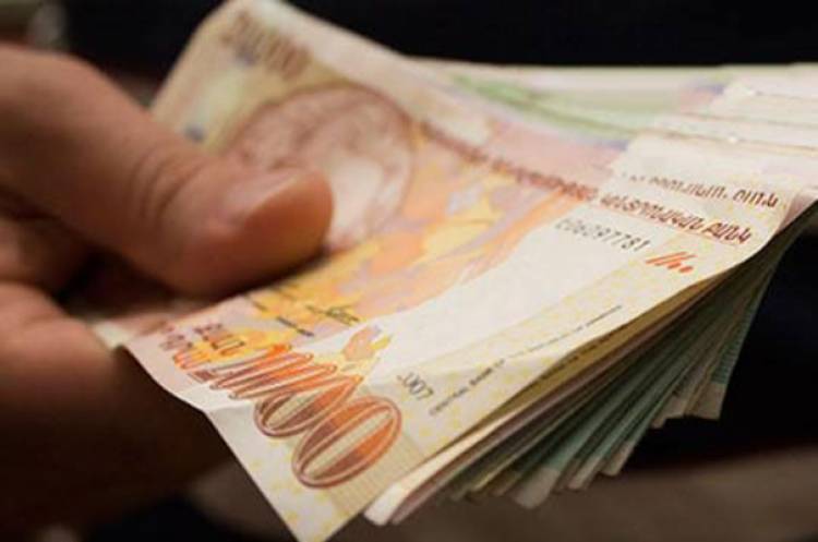Երկու քաղաքացի դատապարտվել է պարեկներին կաշառք տալու համար. դատախազություն