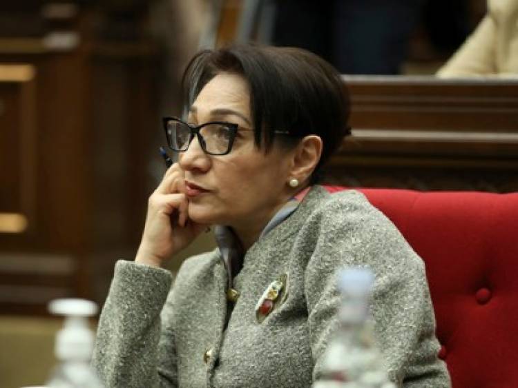 ՀՅԴ-ական Արամայիս Մխիթարյանի և Ալեքսան Ալեքսանյանի խափանման միջոցները փոխվել են. նրանք ազատ են արձակվել
