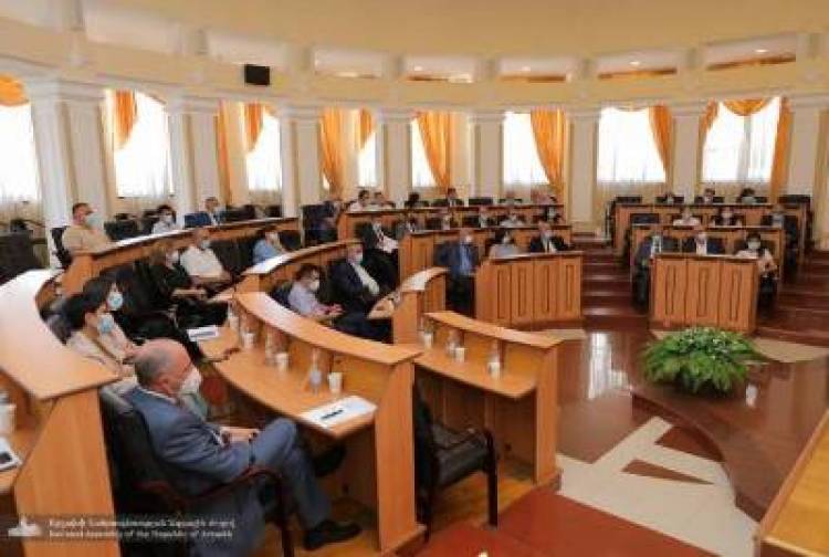Սամվել Բաբայանն իշխանությունից նոր զիջումներ է ուզում կորզել. Քննիչ հանձնաժողովի ձևավորումը կտապալե՞ն. «Հրապարակ»