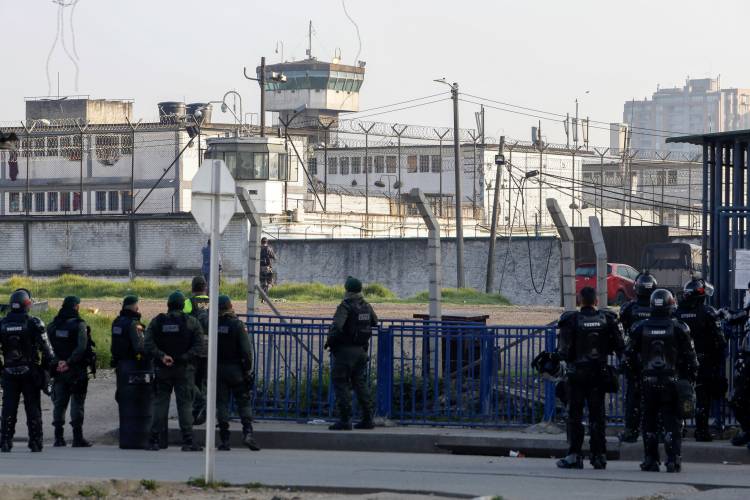 Կոլումբիայի բանտից փախուստի փորձի ժամանակ 50 մարդ է զոհվել