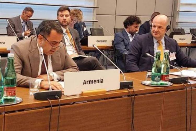 ԱԳ փոխնախարարը կարևորել է Արցախի ժողովրդի՝ սեփական ապագան որոշելու իրավունքի իրացումը