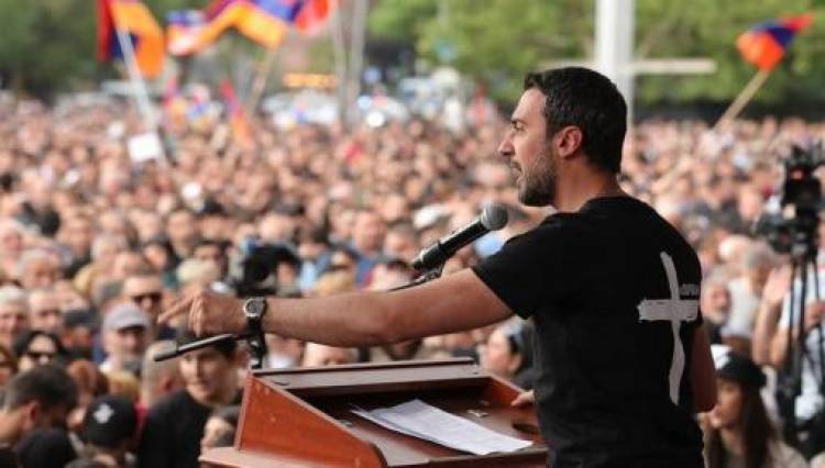 Երկուշաբթի օրը, ժամը 10-30-ին եկեք հավաքվենք Բաղրամյան-Դեմիրճյան խաչմերուկի այգում