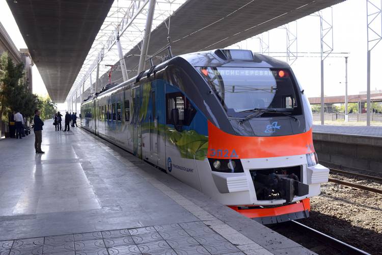 Գործարկվել է Երևան-Սևան-Շորժա էլեկտրագնացքը․ տոմսերի գները հասանելի են