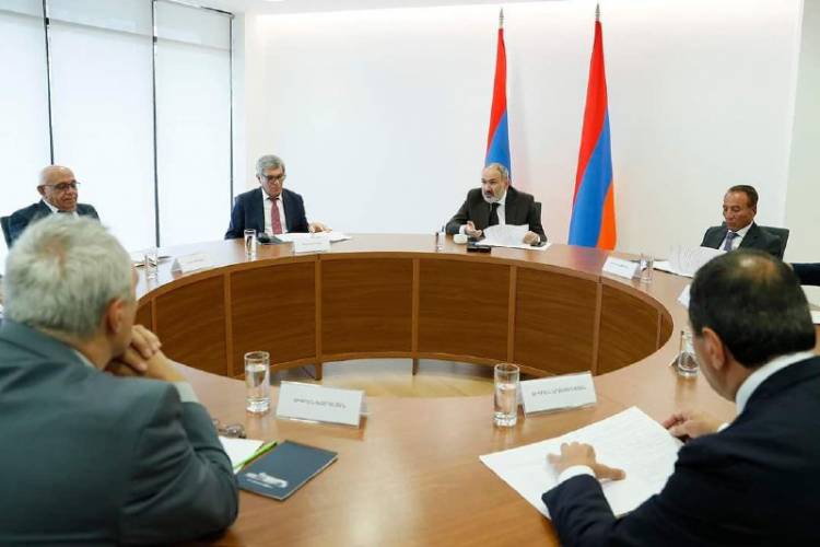 Փաշինյանը ձևավորում է «գրպանային ընդդիմություն»